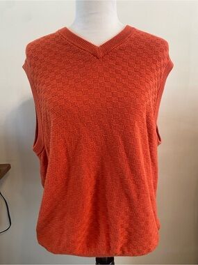 Greg Norman Collection Coral-Orange V-Neck Knit Sleeveless Sweater Vest